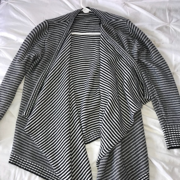 Merona Sweaters - Black and white sweater